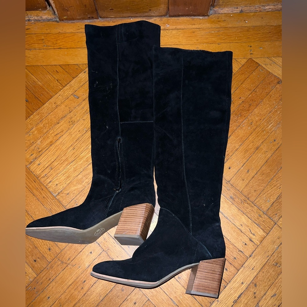 Black knee high suede boots